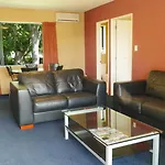 Randolph Motel / Apartments